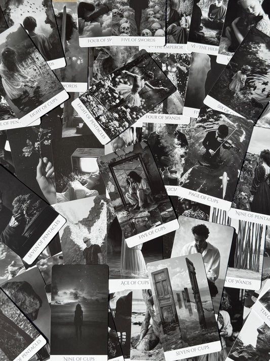 Compos Mentis Tarot Deck